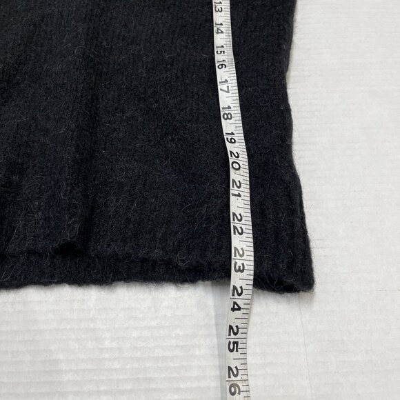 Boden Sweater Womens 6 Black Fluffy Frill Wool Blend V Neck Pullover Balloon Slv - Picture 10 of 12